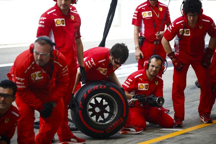 Ferrari Pit Crew