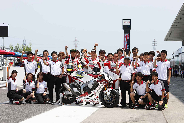 Domi Aegerter mit dem Team MuSASHi RT HARC-PRO Honda 