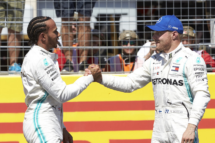 Lewis Hamilton und Valtteri Bottas teilen sich die erste Startreihe