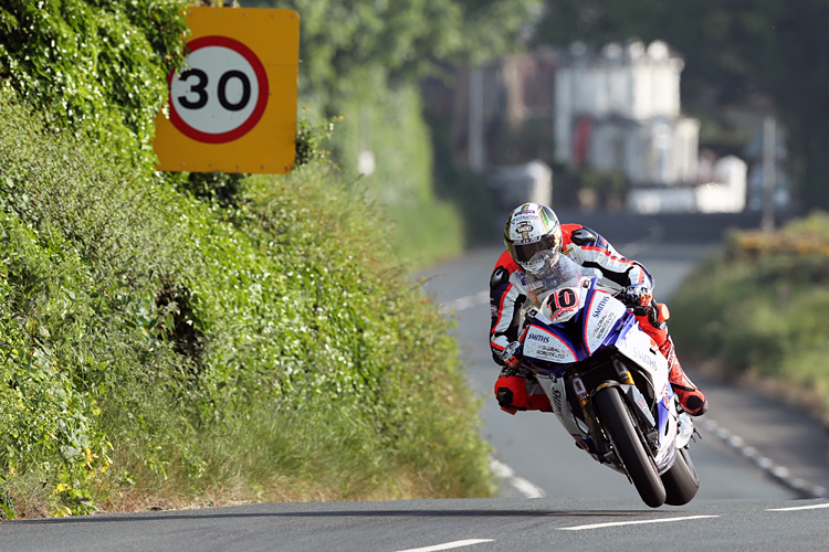 Peter Hickman mausert sich zum Favoriten für einen Sieg bei der Tourist Trophy