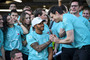 Mercedes-Motorsportdirektor Toto Wolff mit seinem Schützling Lewis Hamilton