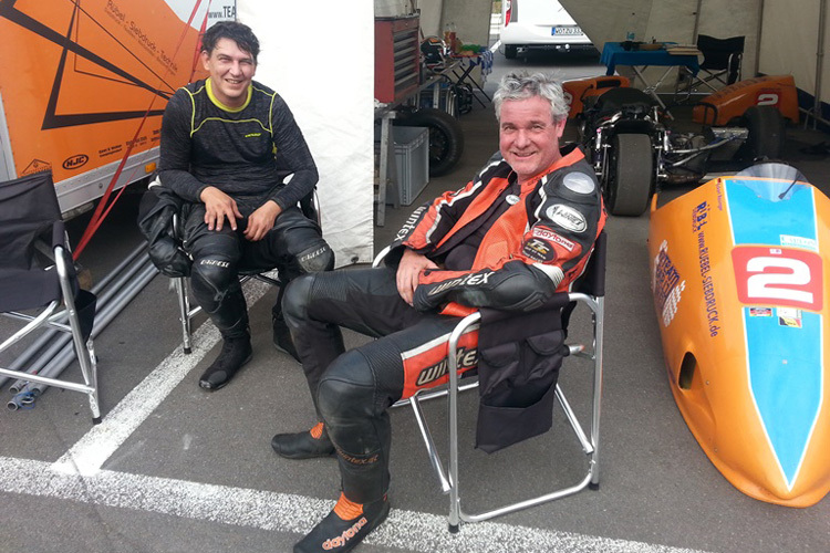 Eckart Rösinger (r.) und Beifahrer Steffen Werner (l.) setzen auf Suzuki 600