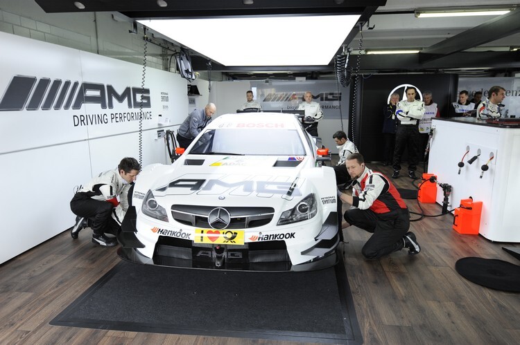 Mercedes setzt acht DTM-Autos ein