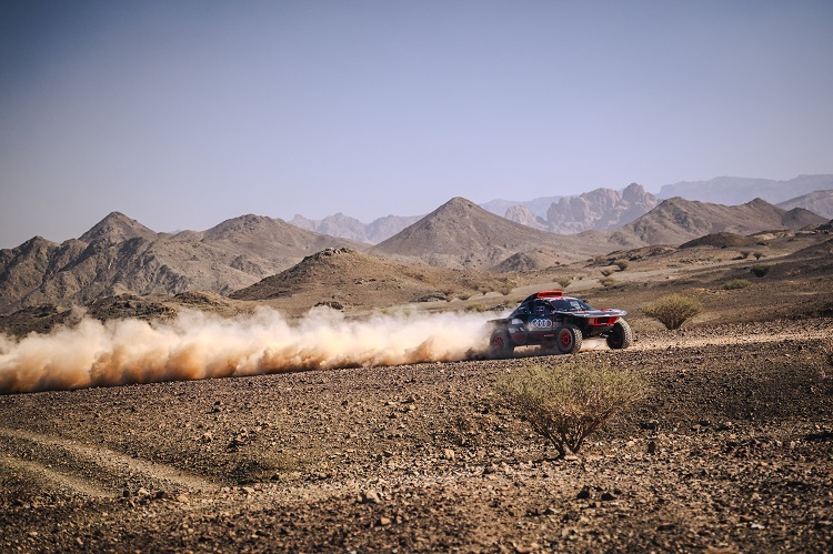 Carlos Sainz und Lucas Cruz 