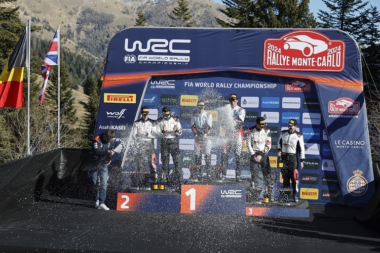 Das Siegerpodium der 92. Rallye Monte Carlo
