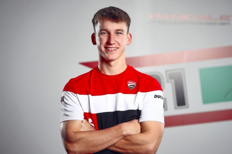 Oli Bayliss tritt für das Barni Ducati in der Supersport-WM 2022 an