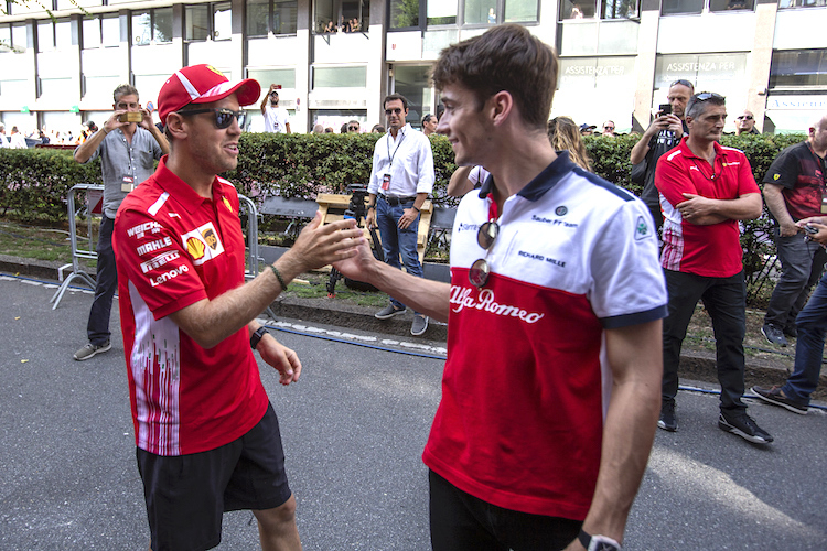 Sebastian Vettel mit Charles Leclerc beim Mailänder Formel-1-Fest