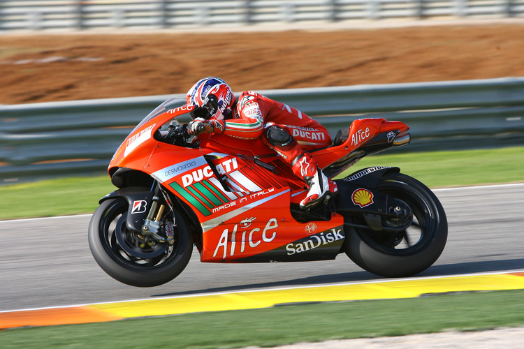 Casey Stoner 2007 auf Ducati: Erster WM-Titel für Bridgestone