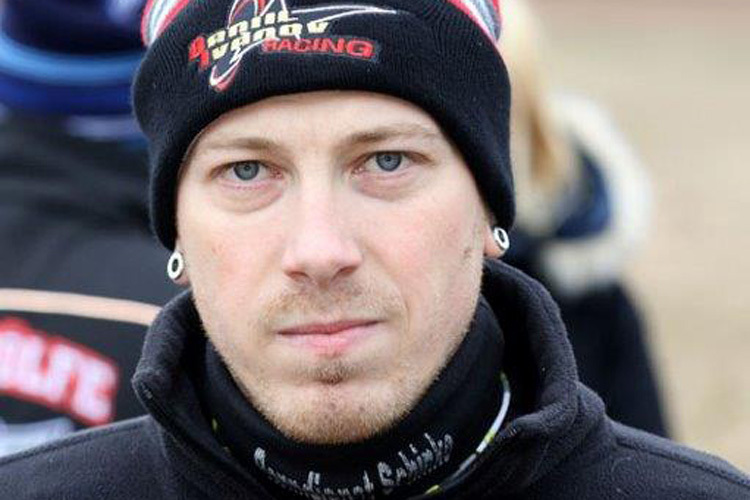 Tobias Busch will im Eisspeedway am Ball bleiben