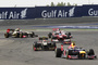 Startphase in Bahrain: Alonso tigert durchs Feld