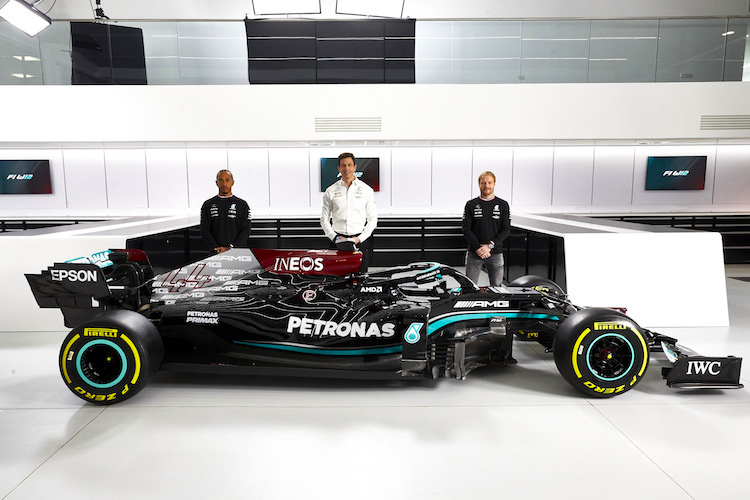 Lewis Hamilton, Toto Wolff und Valtteri Bottas