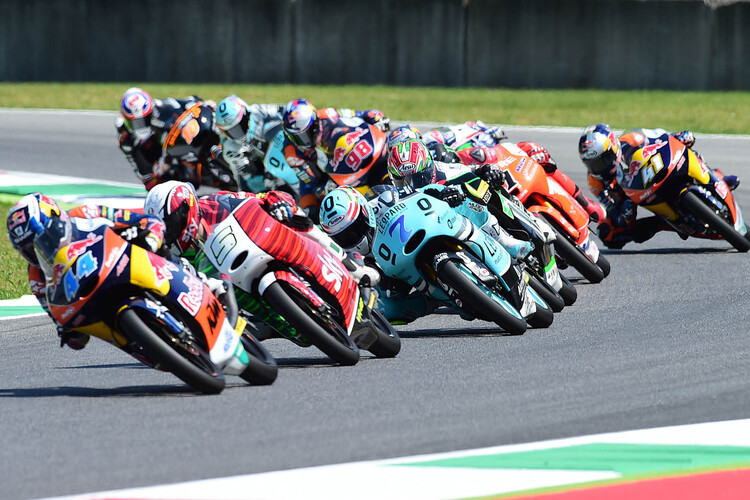 Zwei KTM an der Spitze in Mugello: Sieger Miguel Oliveira und Romano Fenati (5)