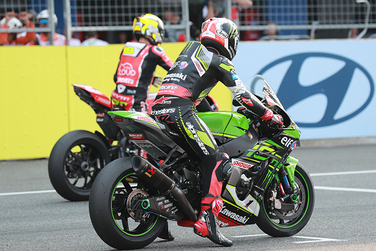 Jonathan Rea muss sich erneut hinter Alvaro Bautista anstellen