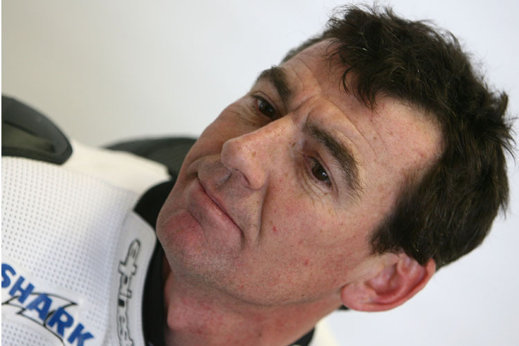 Eine Möwe kam Troy Corser in die Quere