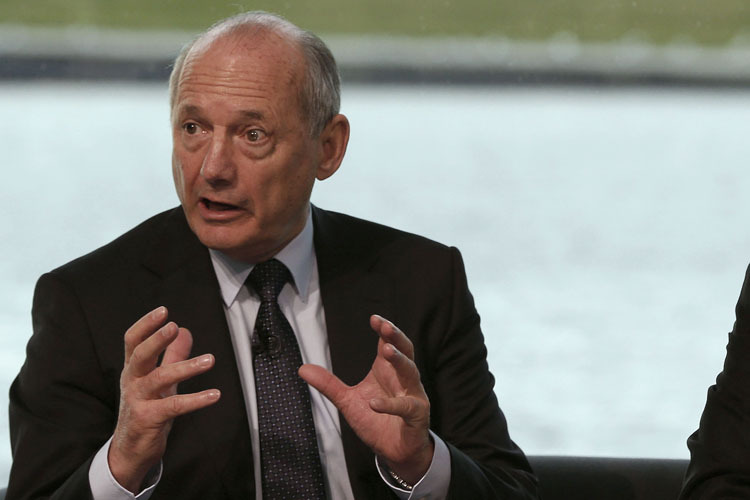 Ron Dennis will wieder die Mehrheit der McLaren Group besitzen