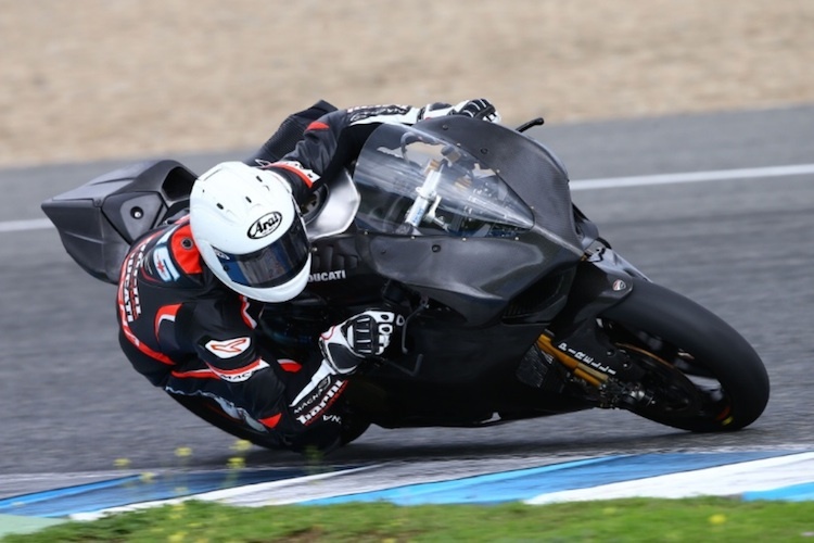 Leandro Mercado freundete sich in Jerez mit der Ducati 1199 Panigale R an