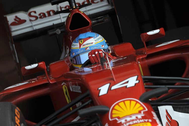Fernando Alonso: «Daniil Kvyat und ich sind zu gleichen Teilen schuld am Crash»