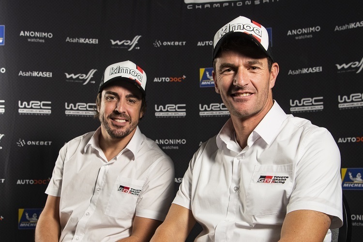 Fernando Alonso und Marc Coma starten bei der Rallye Dakar