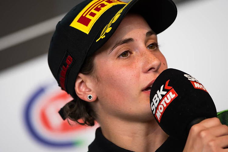 Entscheidet sich Ana Carrasco für einen Verbleib bei Kawasaki, wird sie wohl auch 2019 die SSP-WM 300 fahren