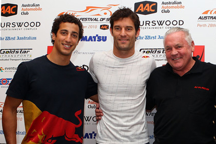 Alan Jones (rechts) mit Daniel Ricciardo und Mark Webber