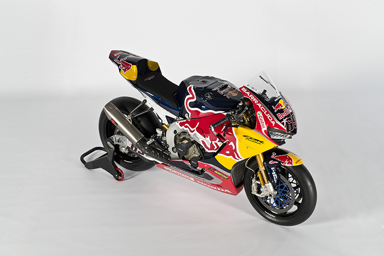 Die Honda Fireblade im Design von Red Bull 