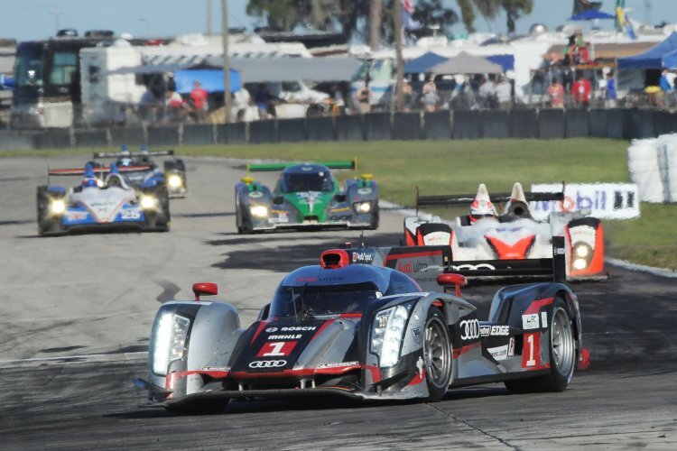 Ein Audi R18 beim WEC-Debüt 2012 in Sebring