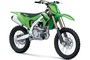 Kawasaki KX250: Auslegung des Zylinderkopfs überarbeitet, getriebeübersetzungen angepasst