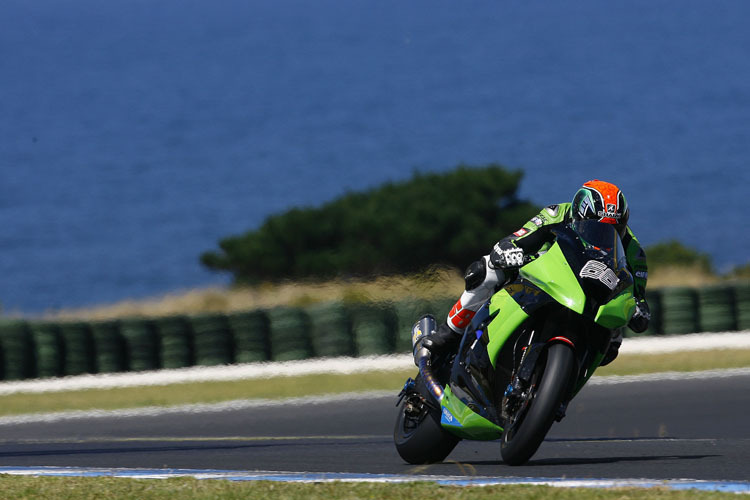 Tom Sykes gibt seiner Kawasaki die Sporen