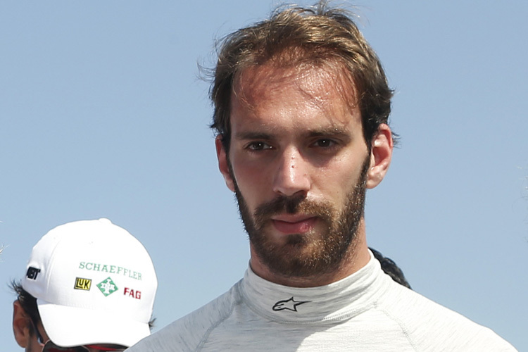 Jean-Eric Vergne will noch nicht über seine Chancen auf ein Stammcockpit für 2016 nachdenken