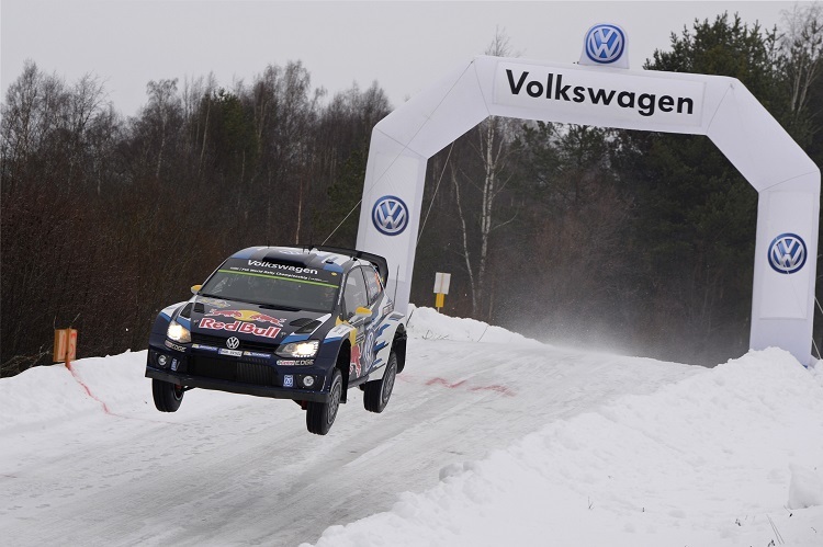 Andreas Mikkelsen ist in Schweden weiter im Höhenflug