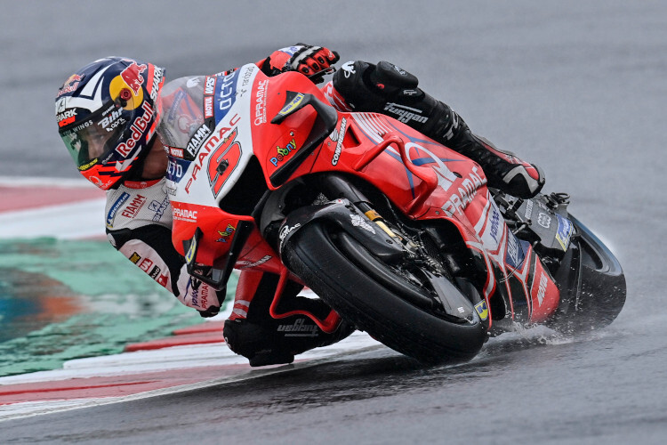 Johann Zarco im nassen FP1