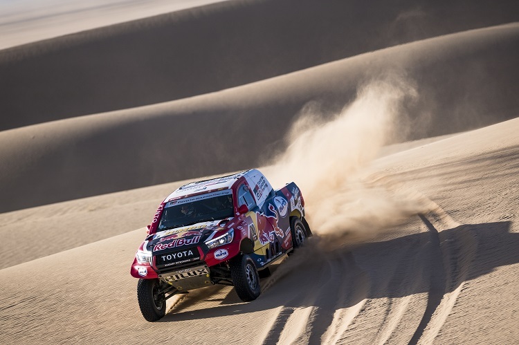 Nasser Al-Attiyah mit Bestzeit im Prolog