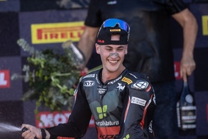 Jaume Masia gewann das finale Saisonrennen)