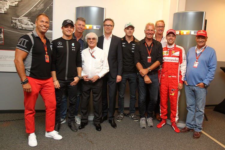 Die RTL-Truppe im August 2015 mit Formel-1-Promoter Bernie Ecclestone