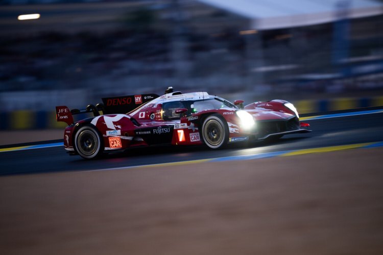 Diesen Toyota GR010 Hybrid fährt Kamui Kobayashi