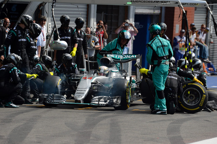 Lewis Hamiltons aggressive Reifenwahl für seine Aufholjagd im Belgien-GP ging auf