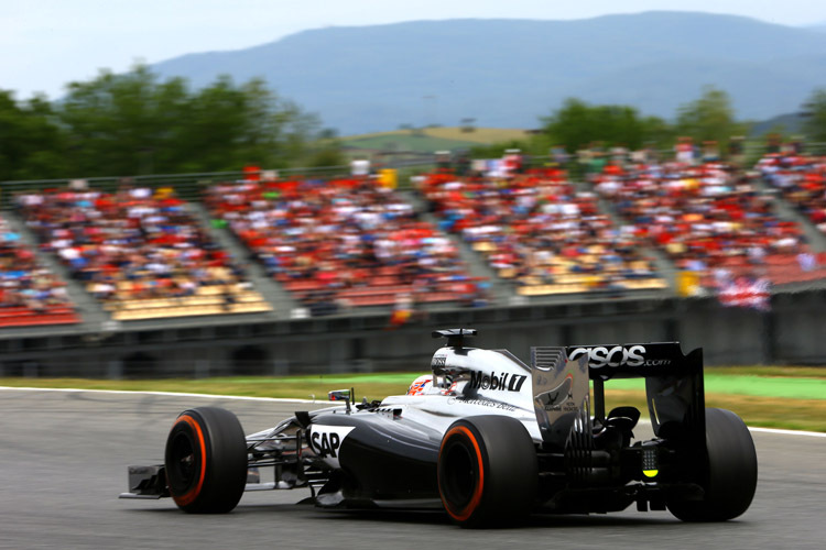 Jenson Button verlor beim Start zum Spanien-GP und auch in der ersten Runde zu viel Zeit