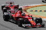 Kimi Räikkönen vor Sebastian Vettel