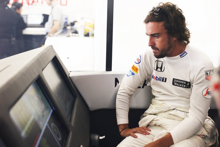 Muss sich Fernando Alonso schon wieder Sorgen machen?