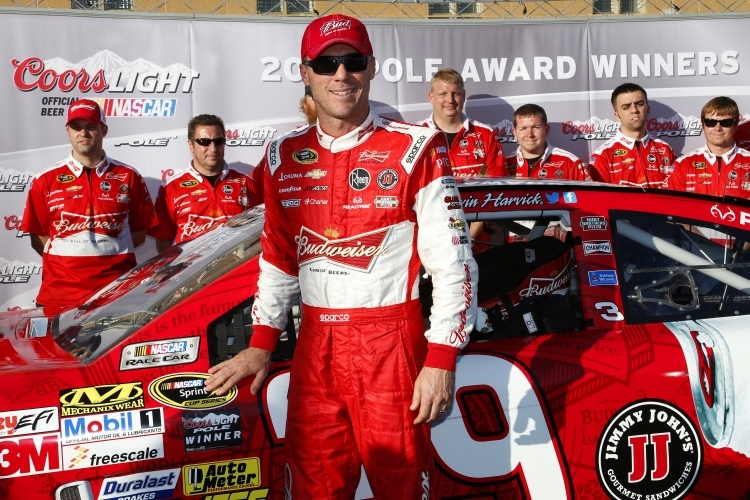 Kevin Harvick freute sich über seinen ersten Pole Award seit 2006