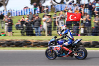 Toprak Razgatlioglu gewann auf Phillip Island bei seinem ersten Rennen auf der Yamaha R1
