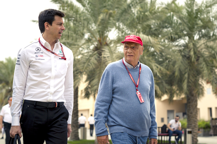 Mercedes-Teamchef Toto Wolff mit Niki Lauda