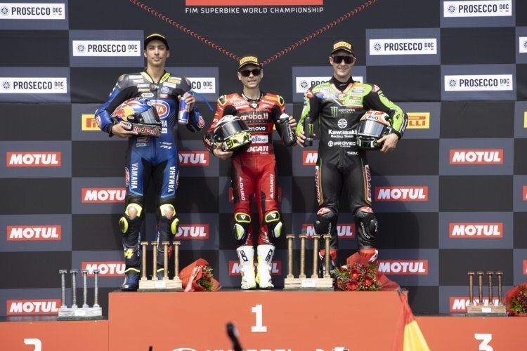 Toprak Razgatlioglu, Alvaro Bautista und Jonathan Rea (v.l.)