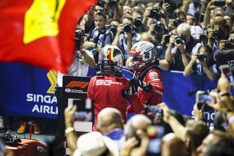 Vettel und Leclerc nach dem Rennen