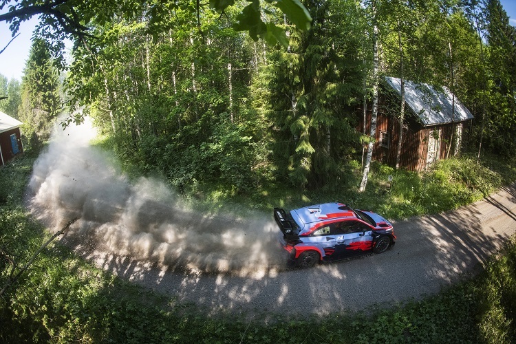 Hyundai beim Test in Finnland