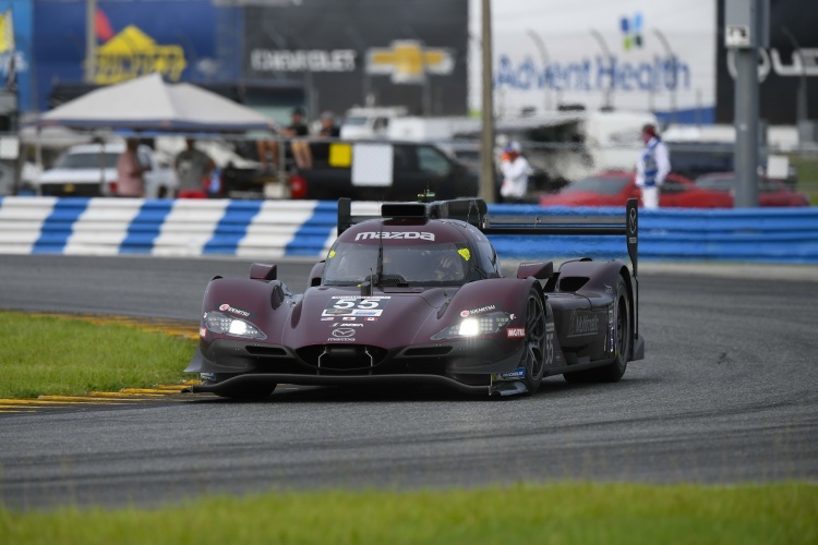 Der Mazda DPi von Jonathan Bomarito und Harry Tincknell in Daytona