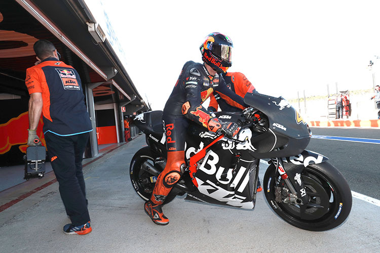 Pol Espargaró beim Wintertest auf der neuen KTM RC16