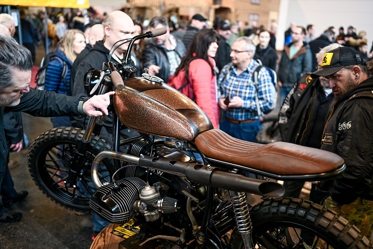 An der Motorradwelt Bodensee ist ein grosser Bereich den umgebauten Motorrädern gewidmet