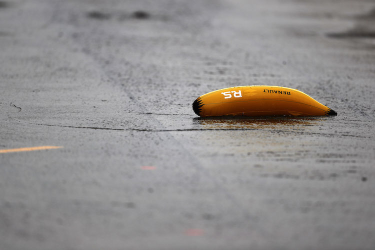 Die Renault-Banane im Regen von Suzuka