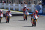 Angel Piqueras siegt im ersten Lauf des Rookies Cup in Jerez